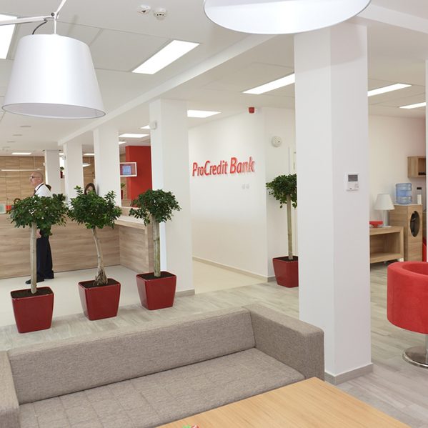 Procredit banka, Eurodom reference-1